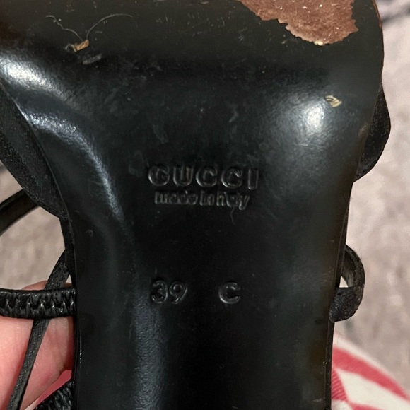 Gucci black pointed heels with double straps. Size 39 - Picture 3 of 4